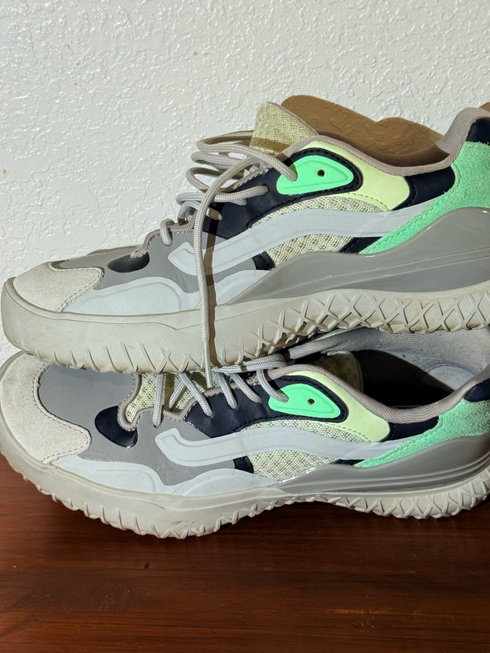 Vans Men's Chunky Sneakers in Beige, Gray, Black & Neon Green